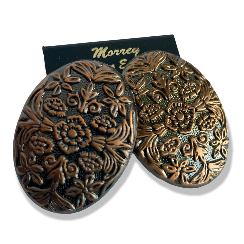 Vintage Floral Earrings Repousse Flower
 Large Oval Copper Tone pierced